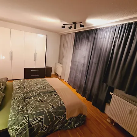 Apartment Ridler Theresienwiese, Parking & Rooftop Terraces 2 *