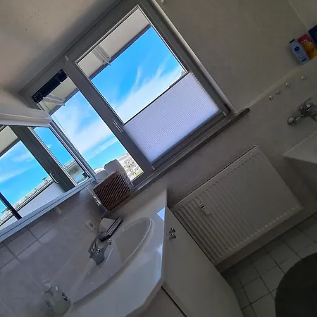 Ridler! Theresienwiese Oktoberfest, Parking & Rooftop Terraces 2 Room *