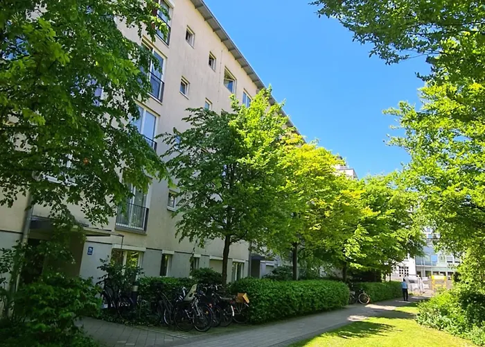 Ridler Theresienwiese, Parking & Rooftop Terraces 2 Apartment *